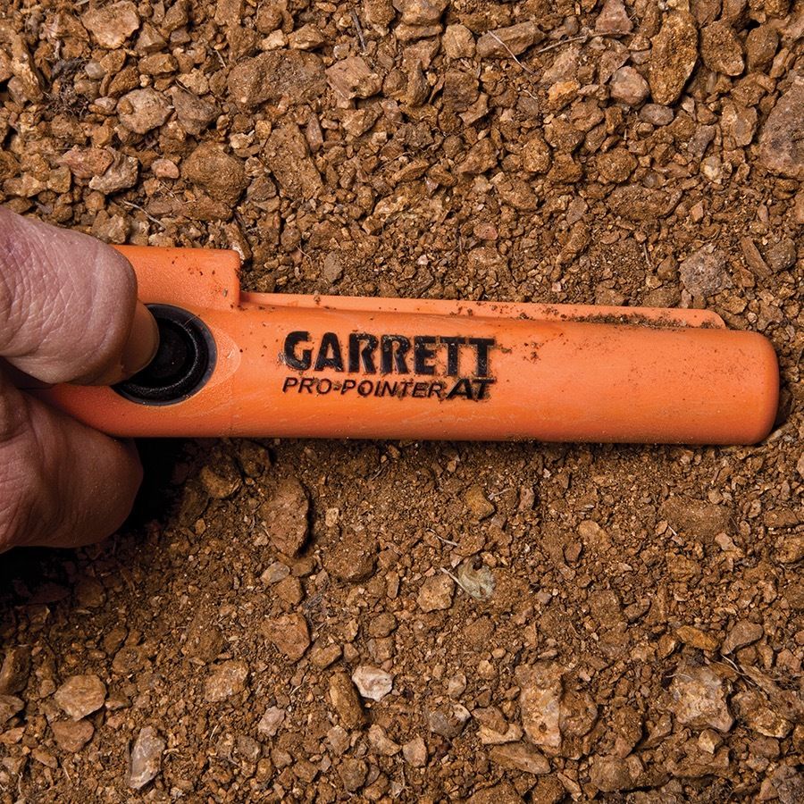 Garrett Pro Pointer AT Metal Detector Waterproof with Camo Pouch and Edge Digger